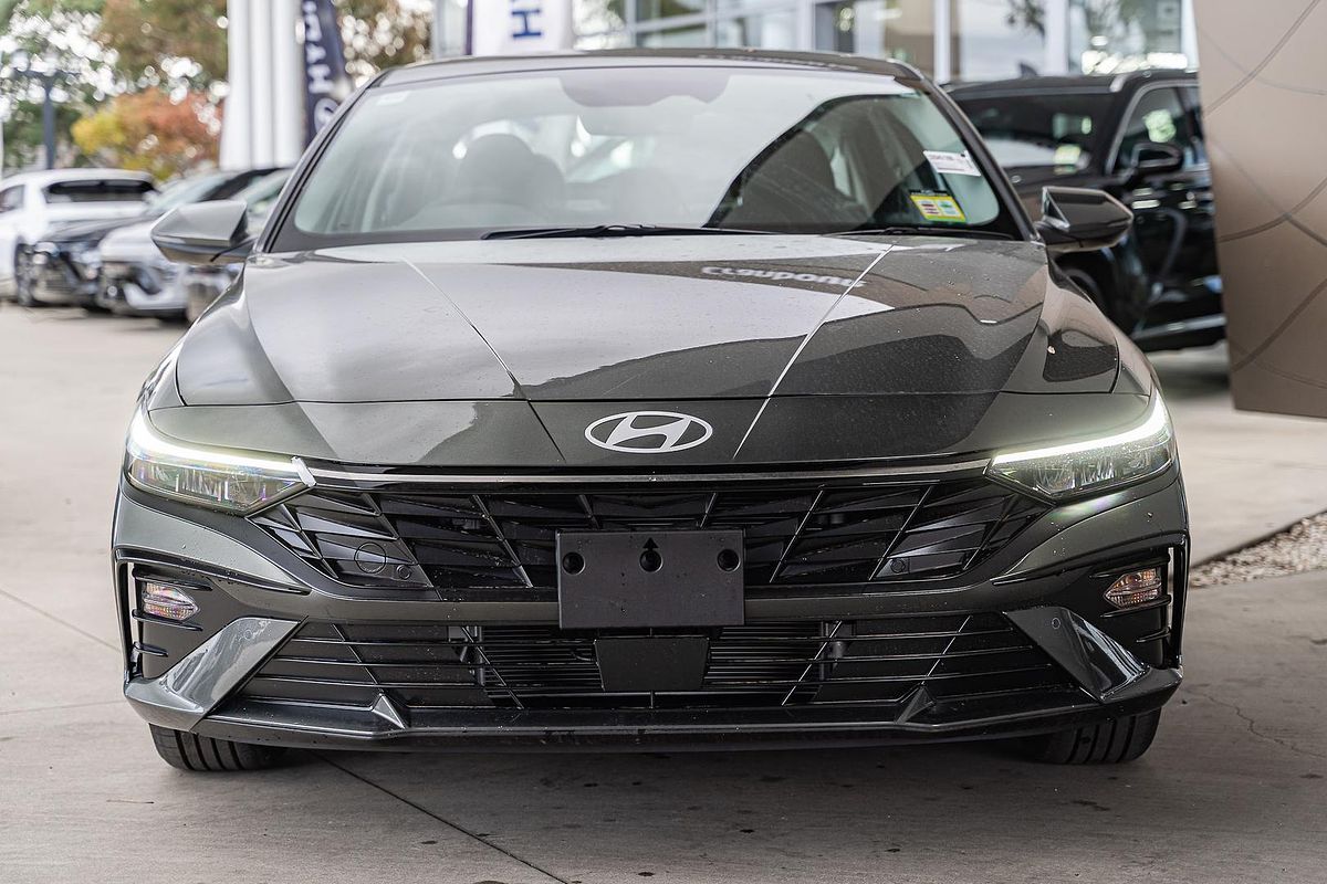 2025 Hyundai i30 Elite Hybrid CN7.V2
