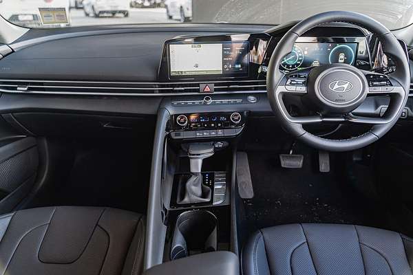 2025 Hyundai i30 Elite Hybrid CN7.V2