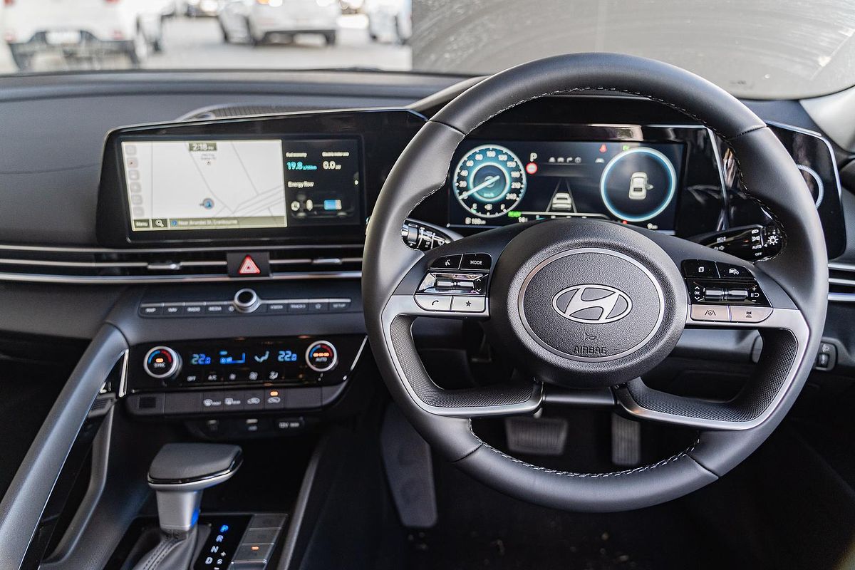 2025 Hyundai i30 Elite Hybrid CN7.V2
