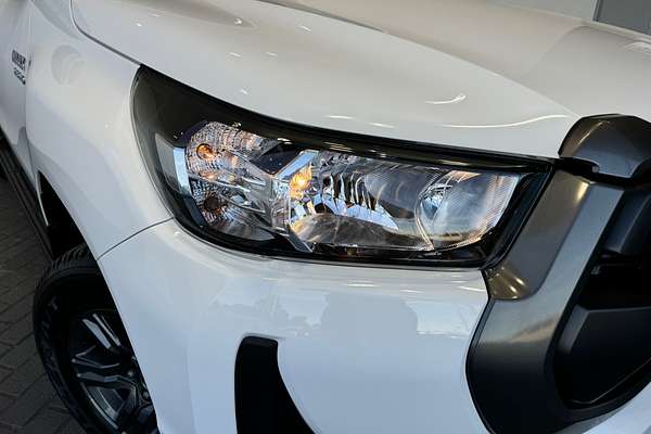 2023 Toyota Hilux SR GUN126R 4X4