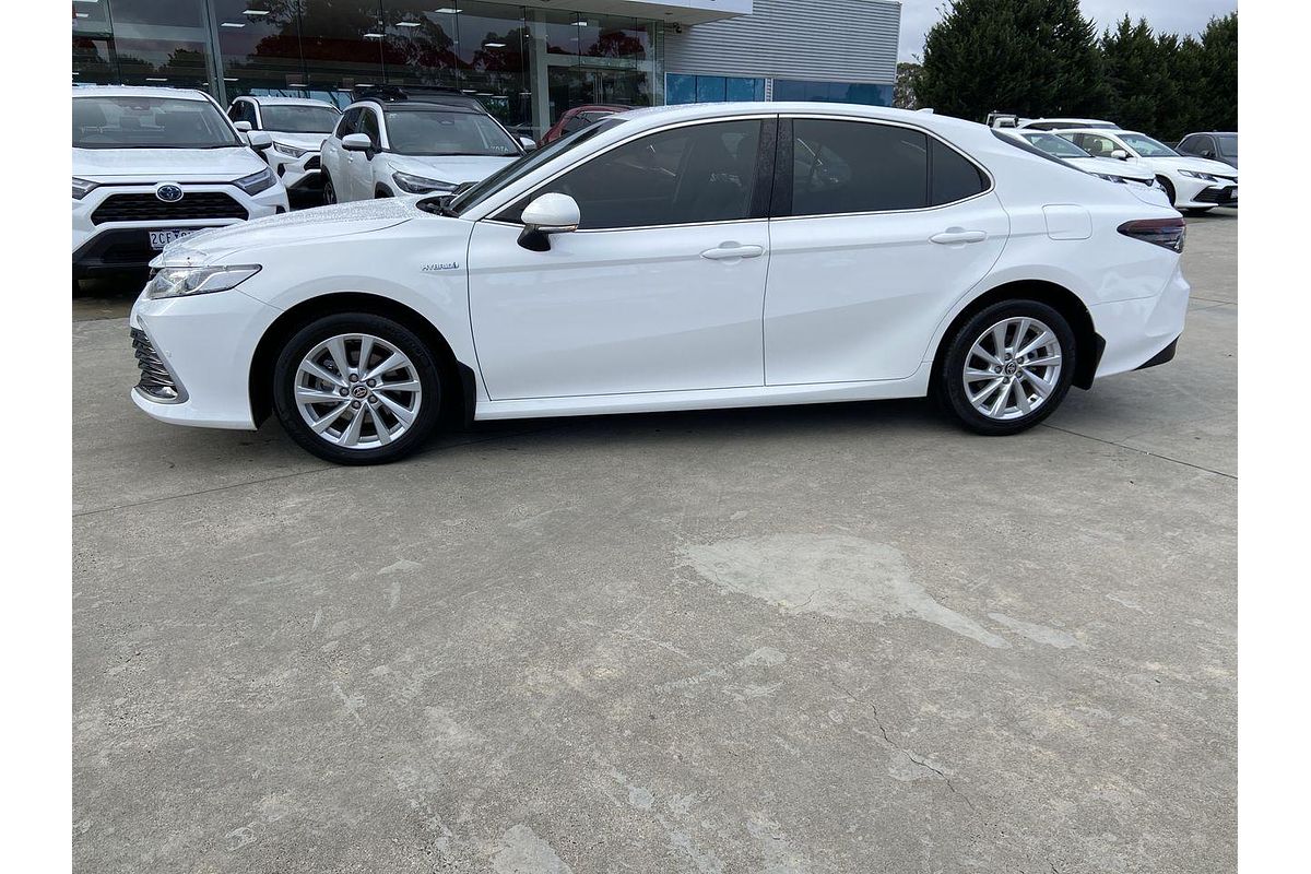 2021 Toyota Camry Ascent AXVH70R