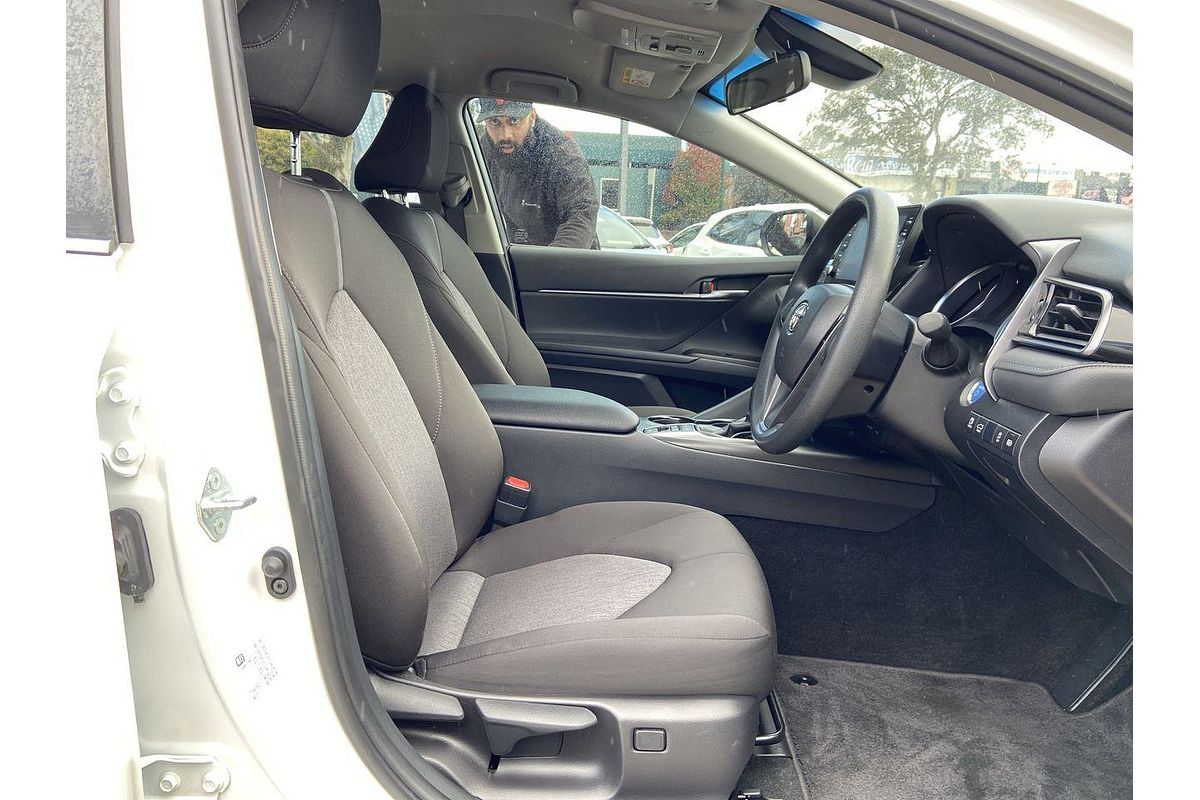 2021 Toyota Camry Ascent AXVH70R