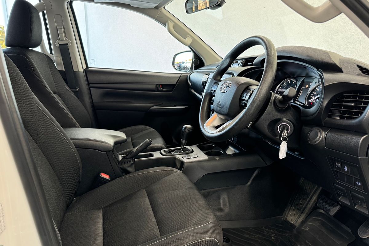 2023 Toyota Hilux SR GUN126R 4X4