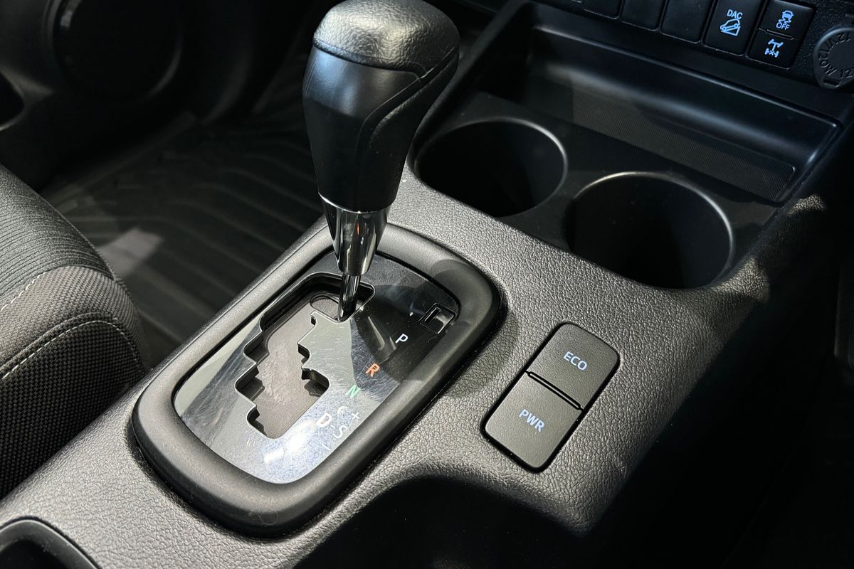 2023 Toyota Hilux SR GUN126R 4X4