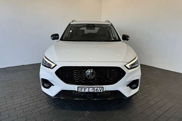 2023 MG ZST Essence