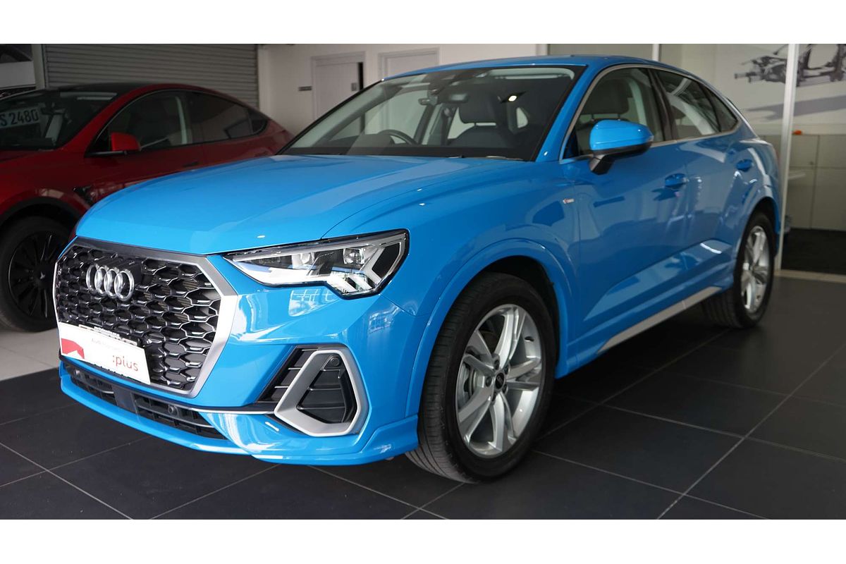 2022 Audi Q3 35 TFSI F3