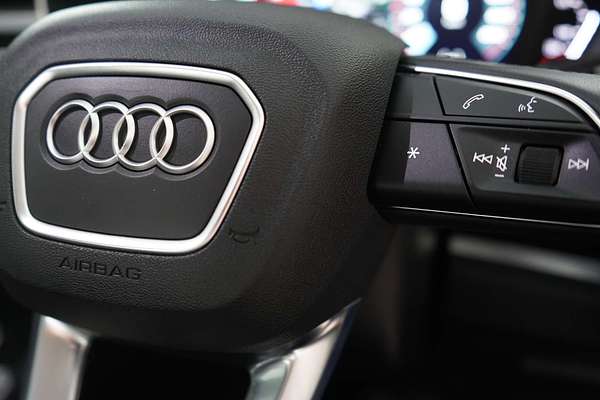 2022 Audi Q3 35 TFSI F3