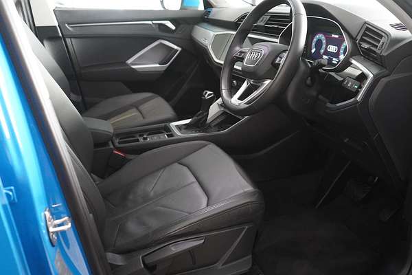 2022 Audi Q3 35 TFSI F3