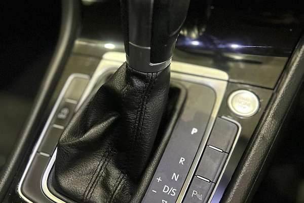 2016 Volkswagen Golf 110TSI Highline 7