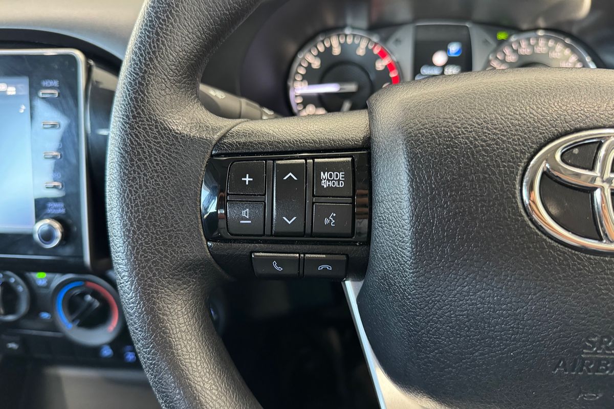 2023 Toyota Hilux SR GUN126R 4X4