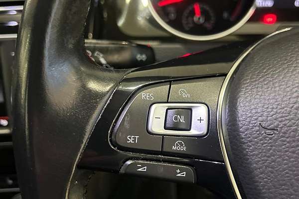 2016 Volkswagen Golf 110TSI Highline 7