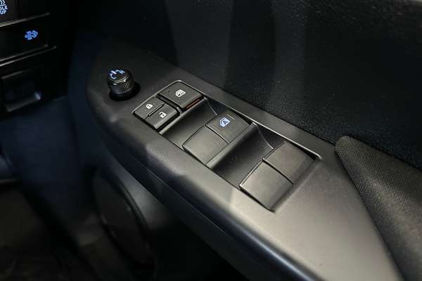 2023 Toyota Hilux SR GUN126R 4X4