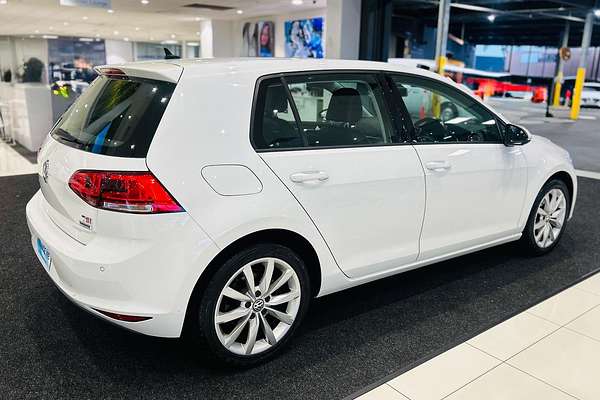 2016 Volkswagen Golf 110TSI Highline 7