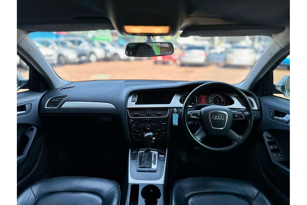 2010 Audi A4  B8