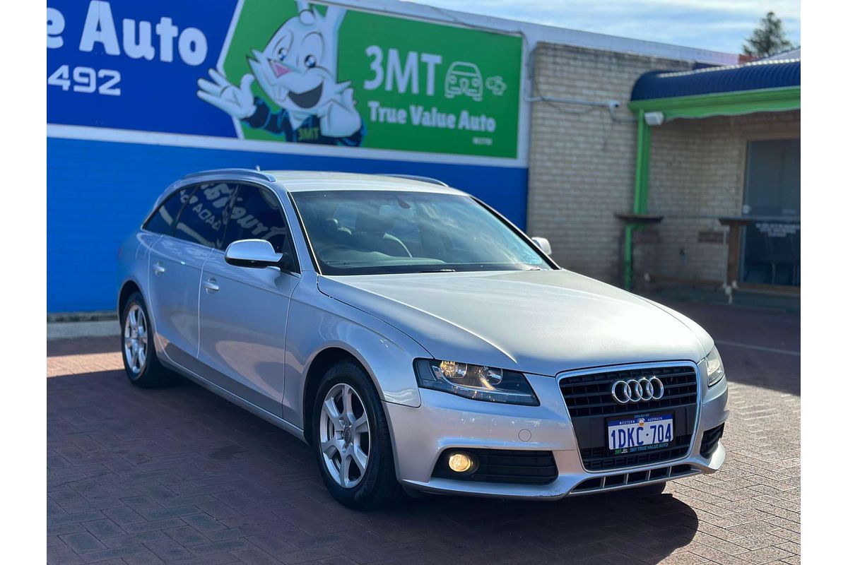 2010 Audi A4  B8