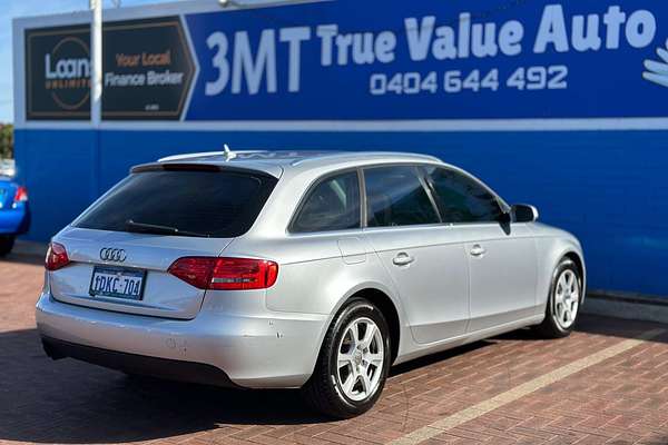 2010 Audi A4  B8