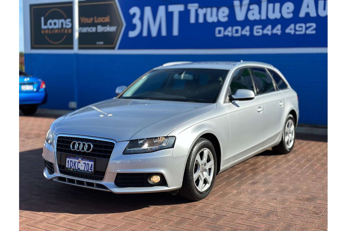 2010 Audi A4  B8