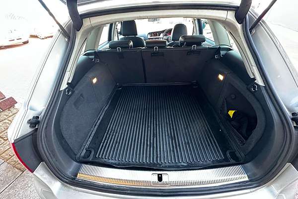 2010 Audi A4  B8
