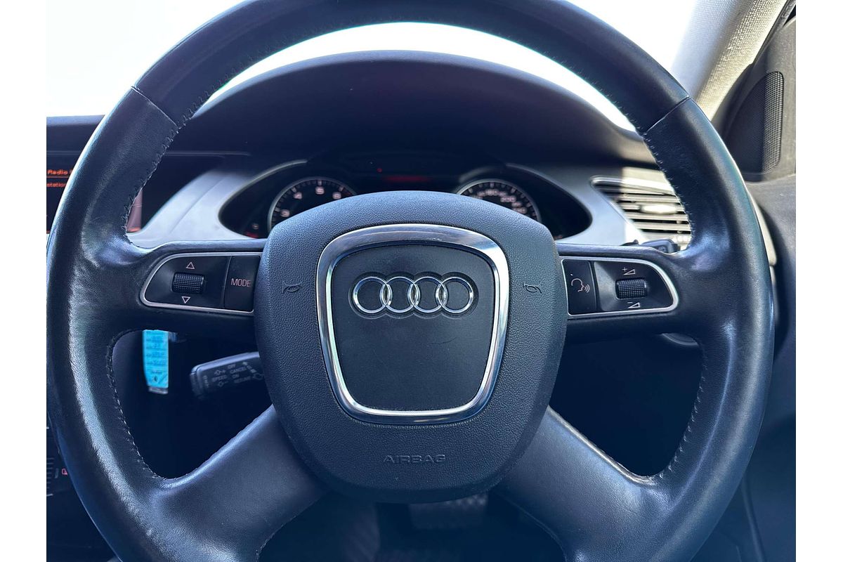2010 Audi A4  B8