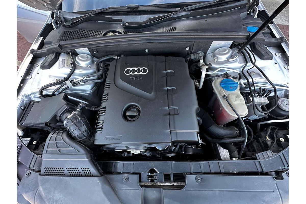 2010 Audi A4  B8