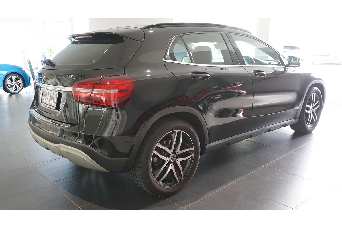2019 Mercedes-Benz GLA-Class GLA180 X156