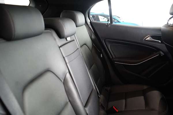 2019 Mercedes-Benz GLA-Class GLA180 X156