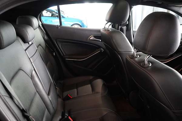 2019 Mercedes-Benz GLA-Class GLA180 X156