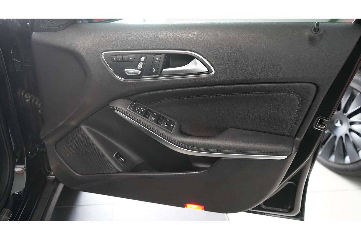 2019 Mercedes-Benz GLA-Class GLA180 X156