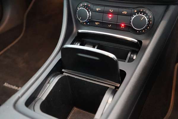 2019 Mercedes-Benz GLA-Class GLA180 X156