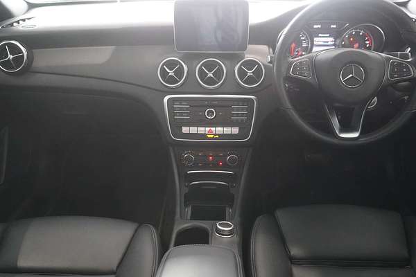 2019 Mercedes-Benz GLA-Class GLA180 X156