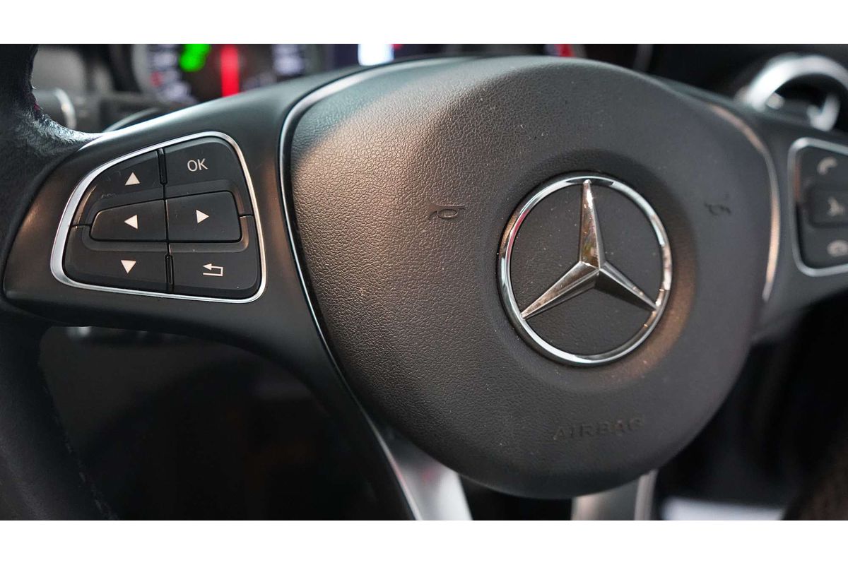 2019 Mercedes-Benz GLA-Class GLA180 X156