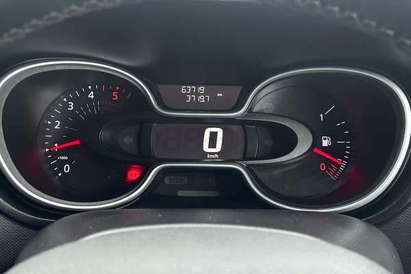 2022 Renault Trafic Pro 85kW X82 SWB