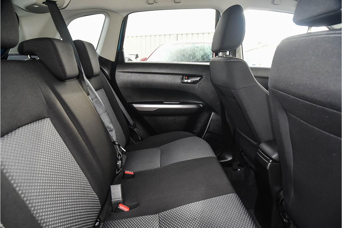2024 Suzuki Vitara Shadow LY Series II