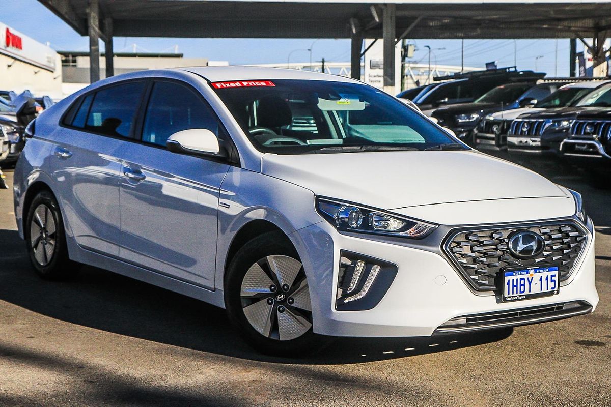 2020 Hyundai IONIQ Hybrid Elite AE.3