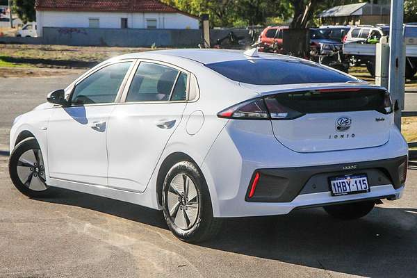 2020 Hyundai IONIQ Hybrid Elite AE.3