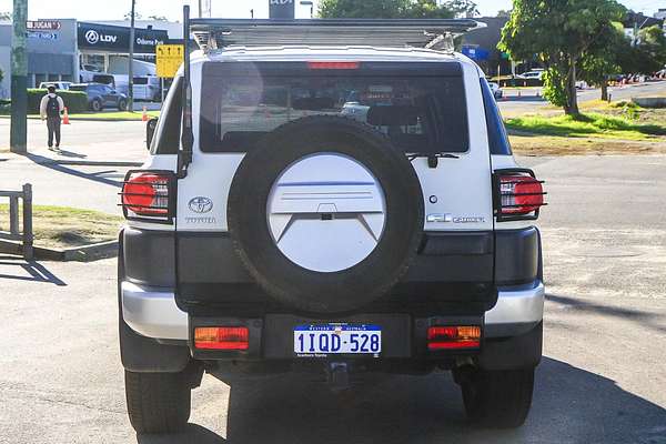 2013 Toyota FJ Cruiser GSJ15R