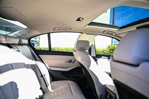 2021 BMW 3 Series 330i M Sport G20