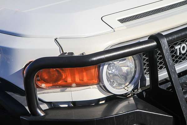 2013 Toyota FJ Cruiser GSJ15R
