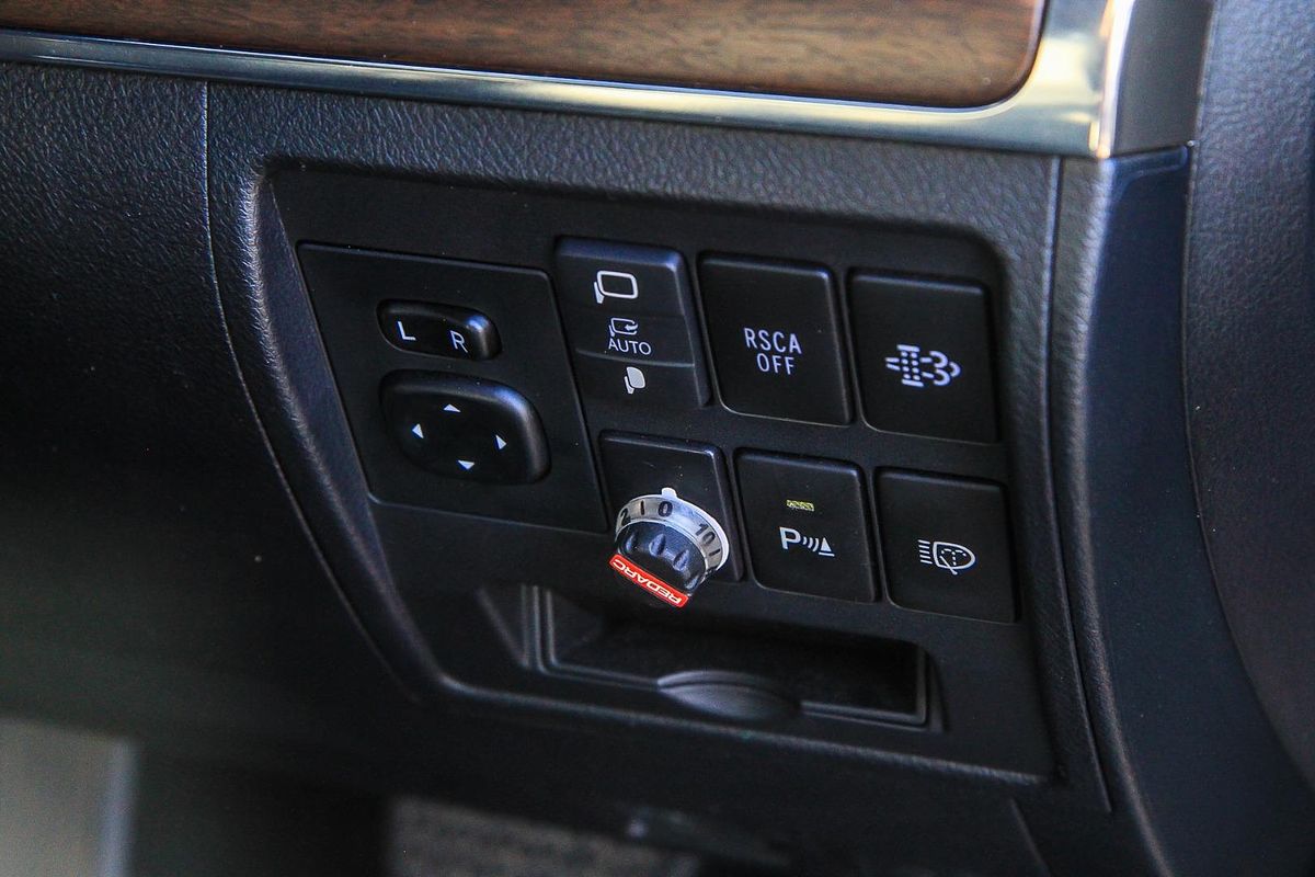 2021 Toyota Landcruiser VX VDJ200R