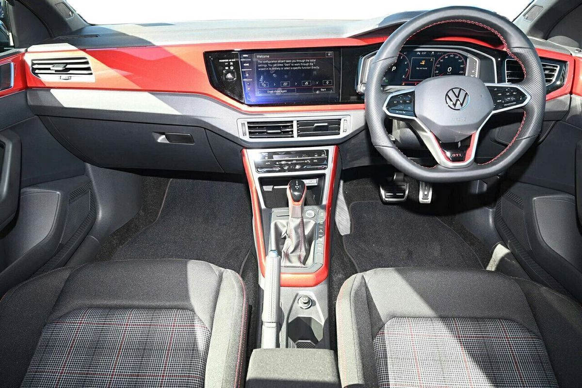 2025 Volkswagen Polo GTI AE