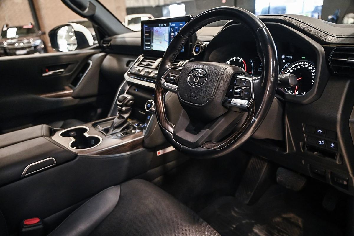 2022 Toyota Landcruiser VX FJA300R