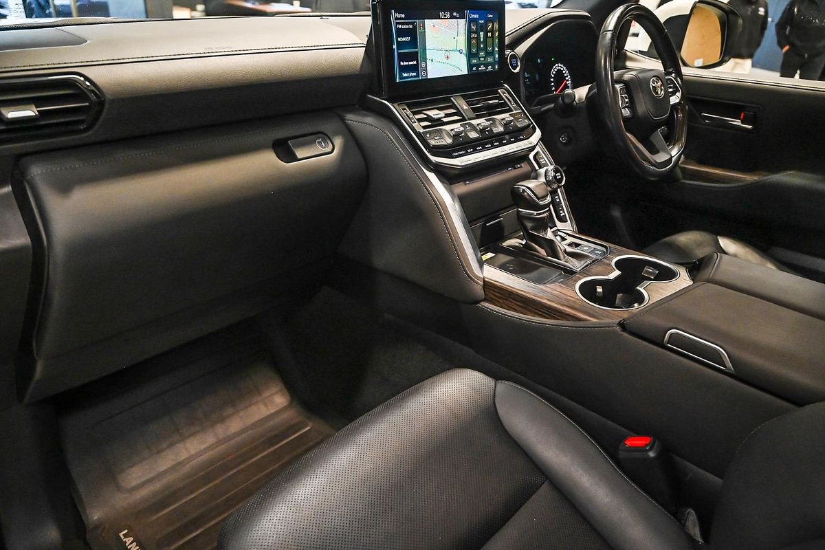 2022 Toyota Landcruiser VX FJA300R