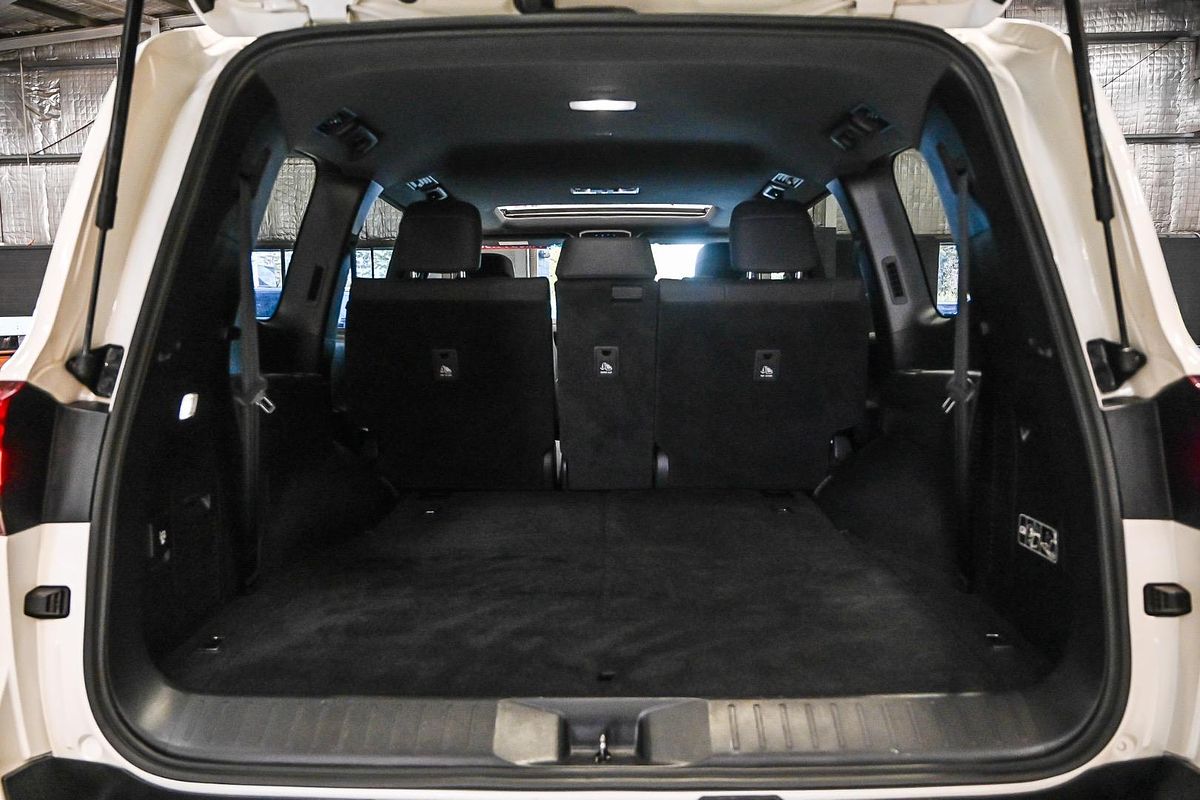 2022 Toyota Landcruiser VX FJA300R