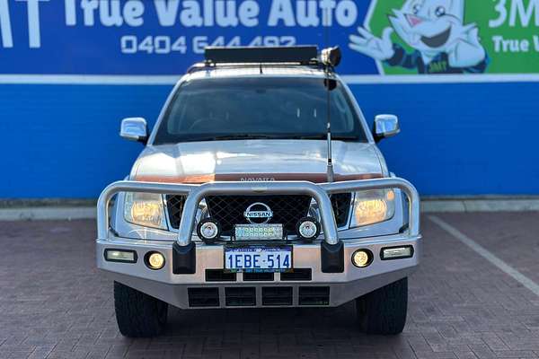 2012 Nissan Navara ST-X D40 Series 6
