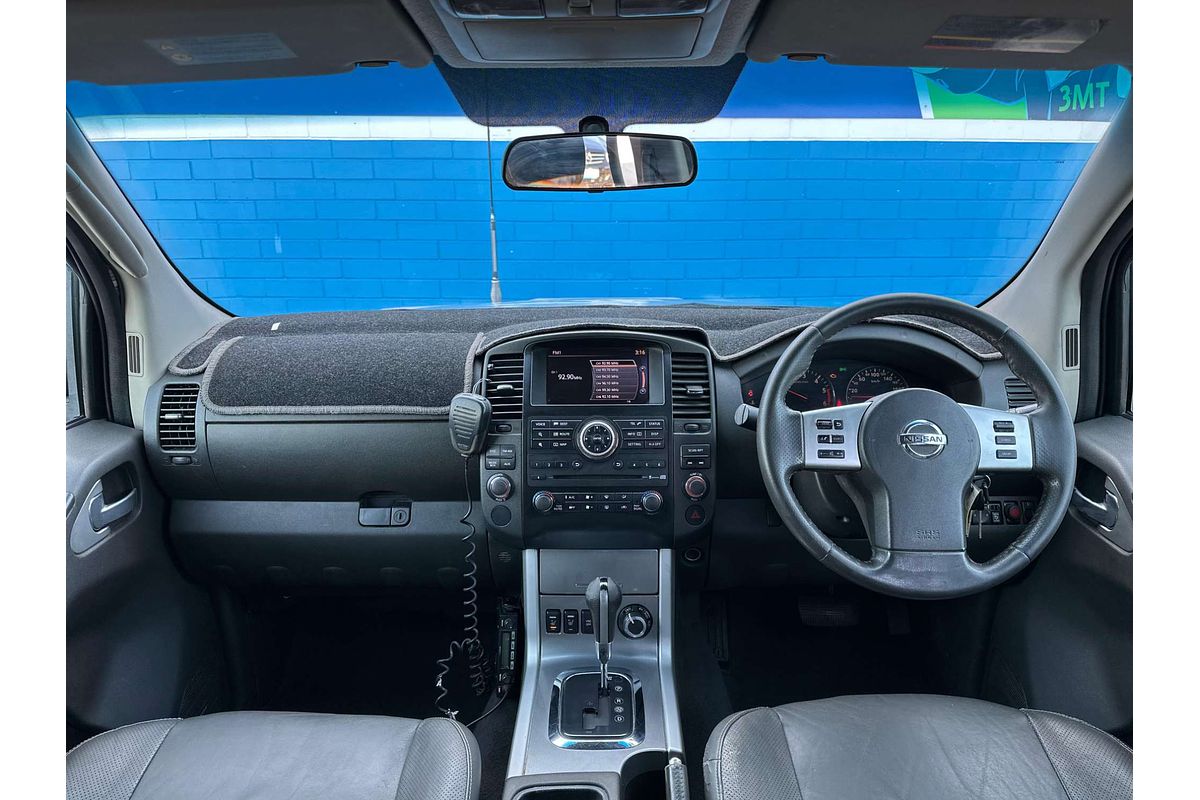 2012 Nissan Navara ST-X D40 Series 6