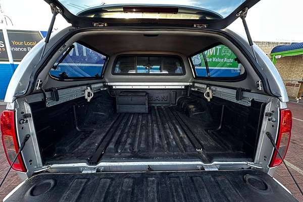 2012 Nissan Navara ST-X D40 Series 6