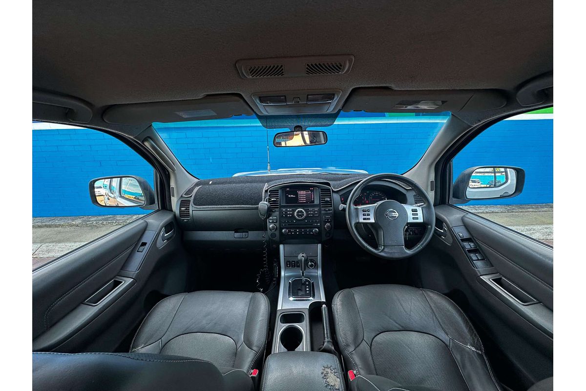 2012 Nissan Navara ST-X D40 Series 6