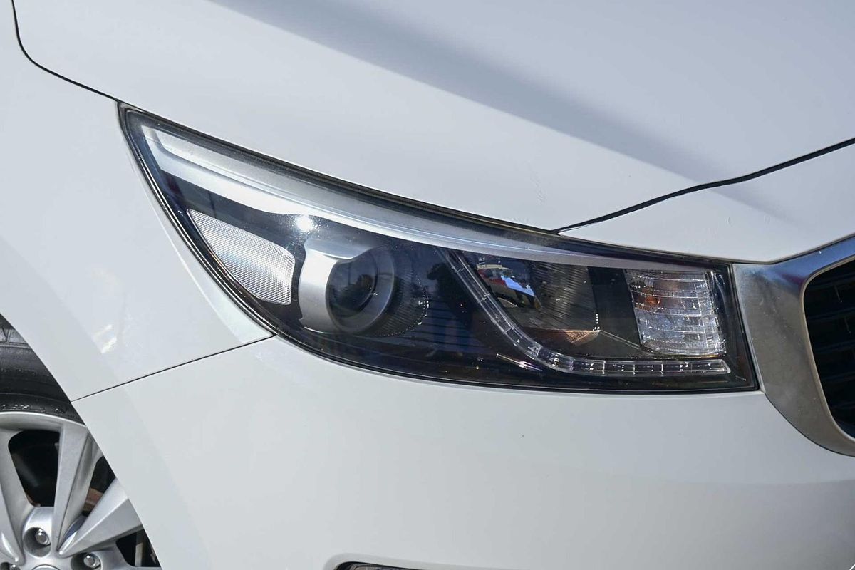 2016 Kia Carnival Si YP
