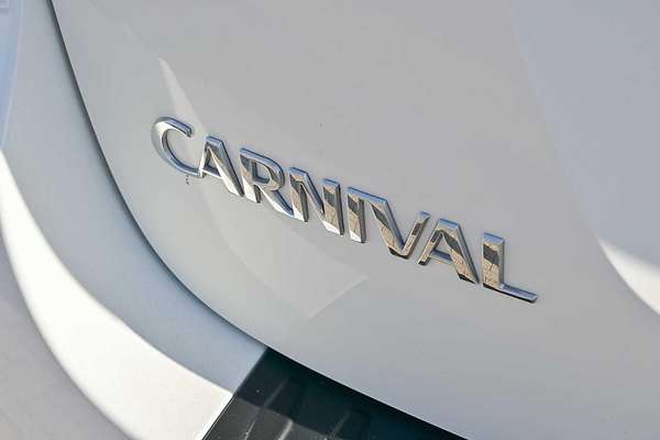 2016 Kia Carnival Si YP
