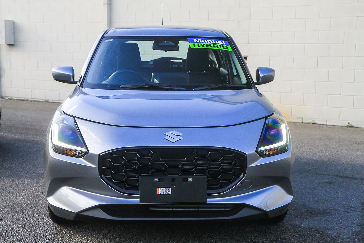 2025 Suzuki Swift Hybrid UZ